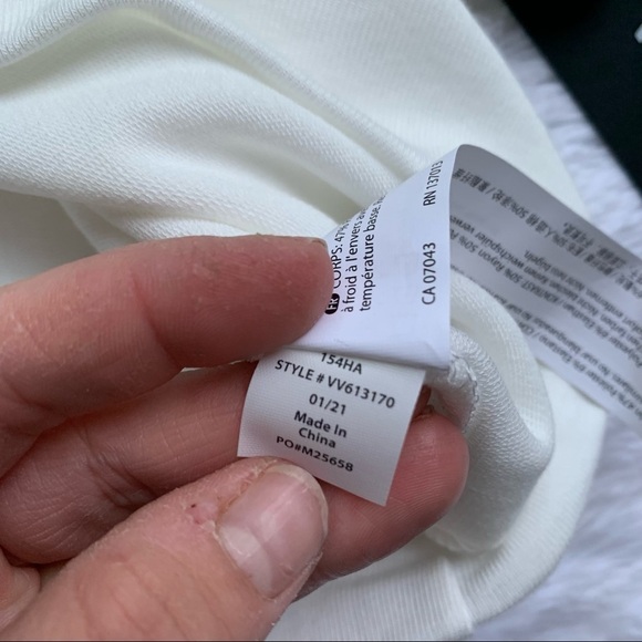 Wild fox | NWT Size Small Radiate Positivity Long Sleeve Top - Picture 5 of 16